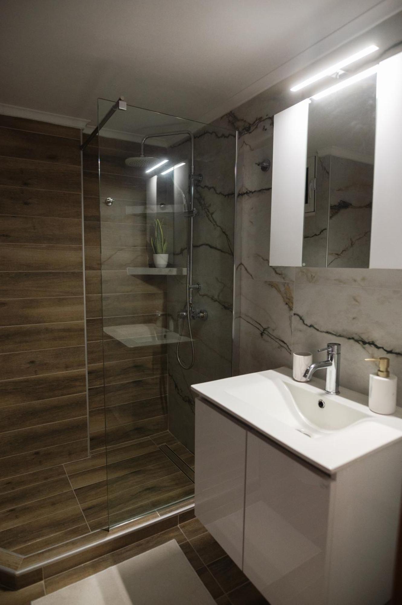 Sapphire Majesty Suite By Heaven'S Hall Luxury Suites Alexandroupolis Buitenkant foto